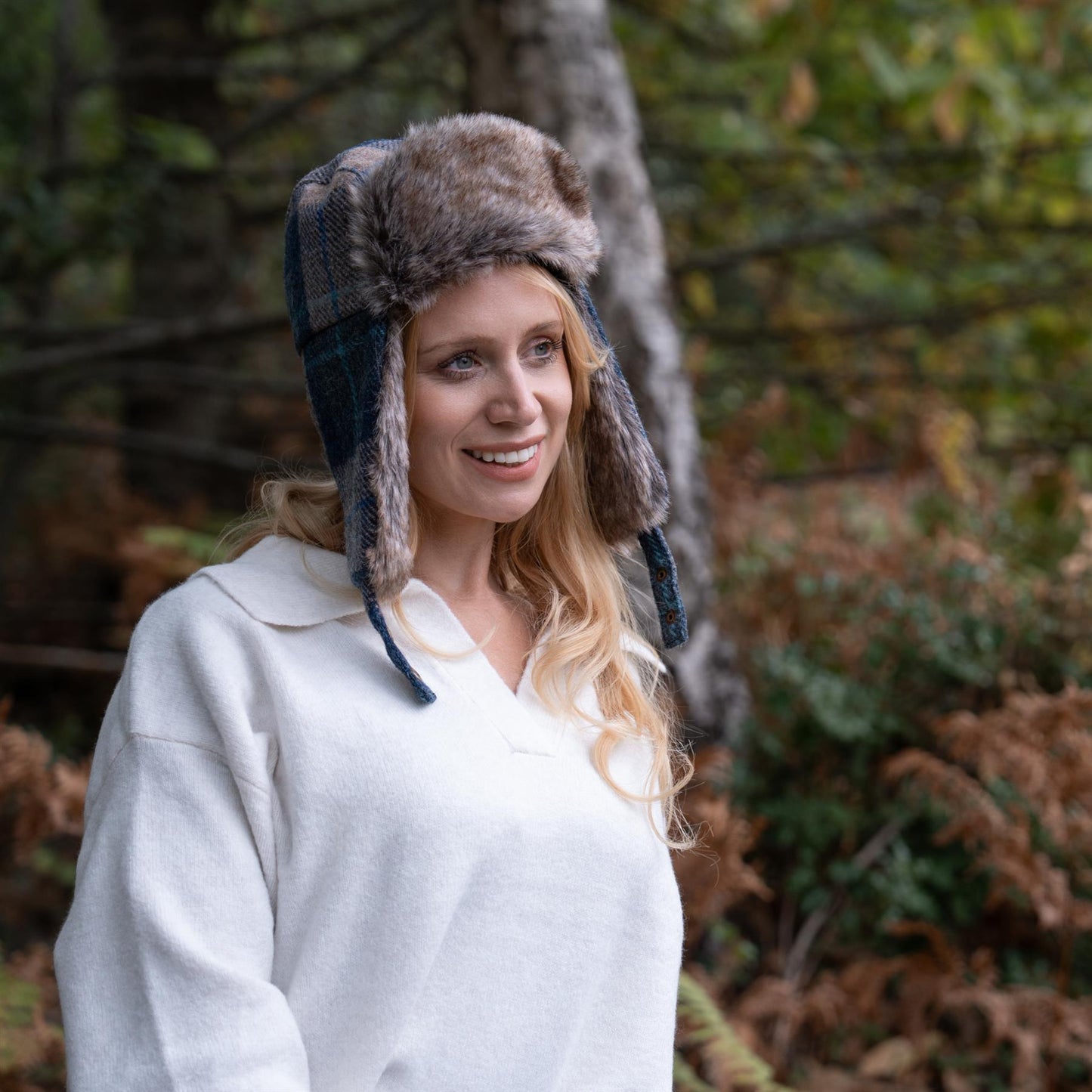 Islay Ladies Harris Tweed Trapper Hat ZH297